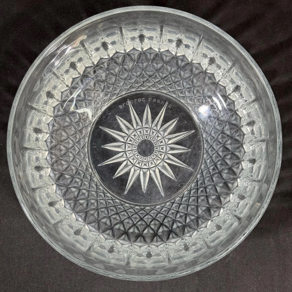 Vintage Diamond Starburst Pattern Glass Bowl